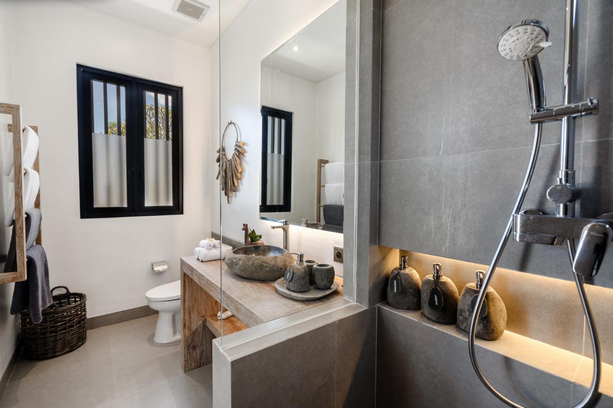 Villa Leeloo By Balisuperhost Canggu